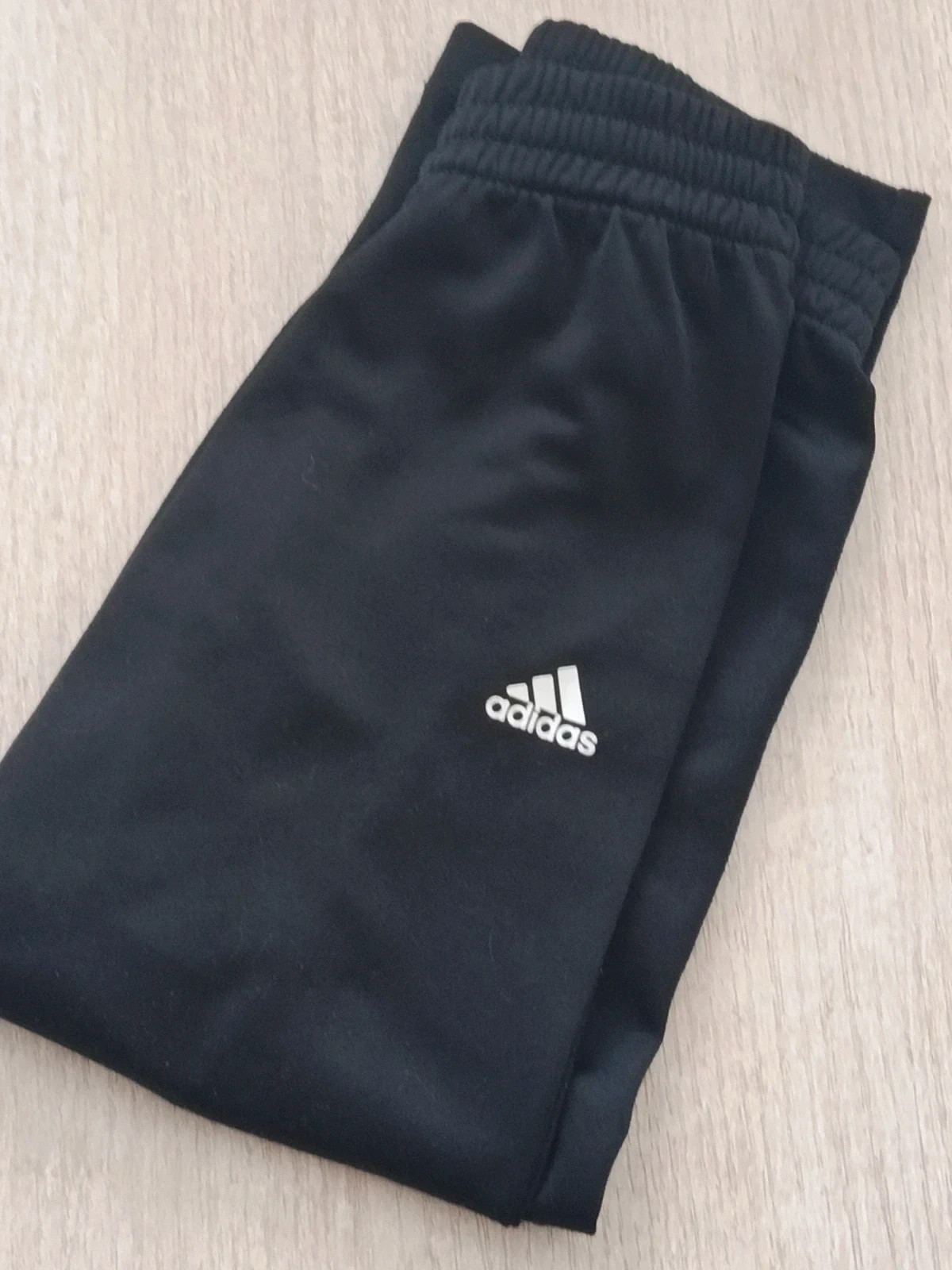 Pantalón de chándal Adidas Original🔥🔥 – adidas – taille 6 ans / 116 cm 5