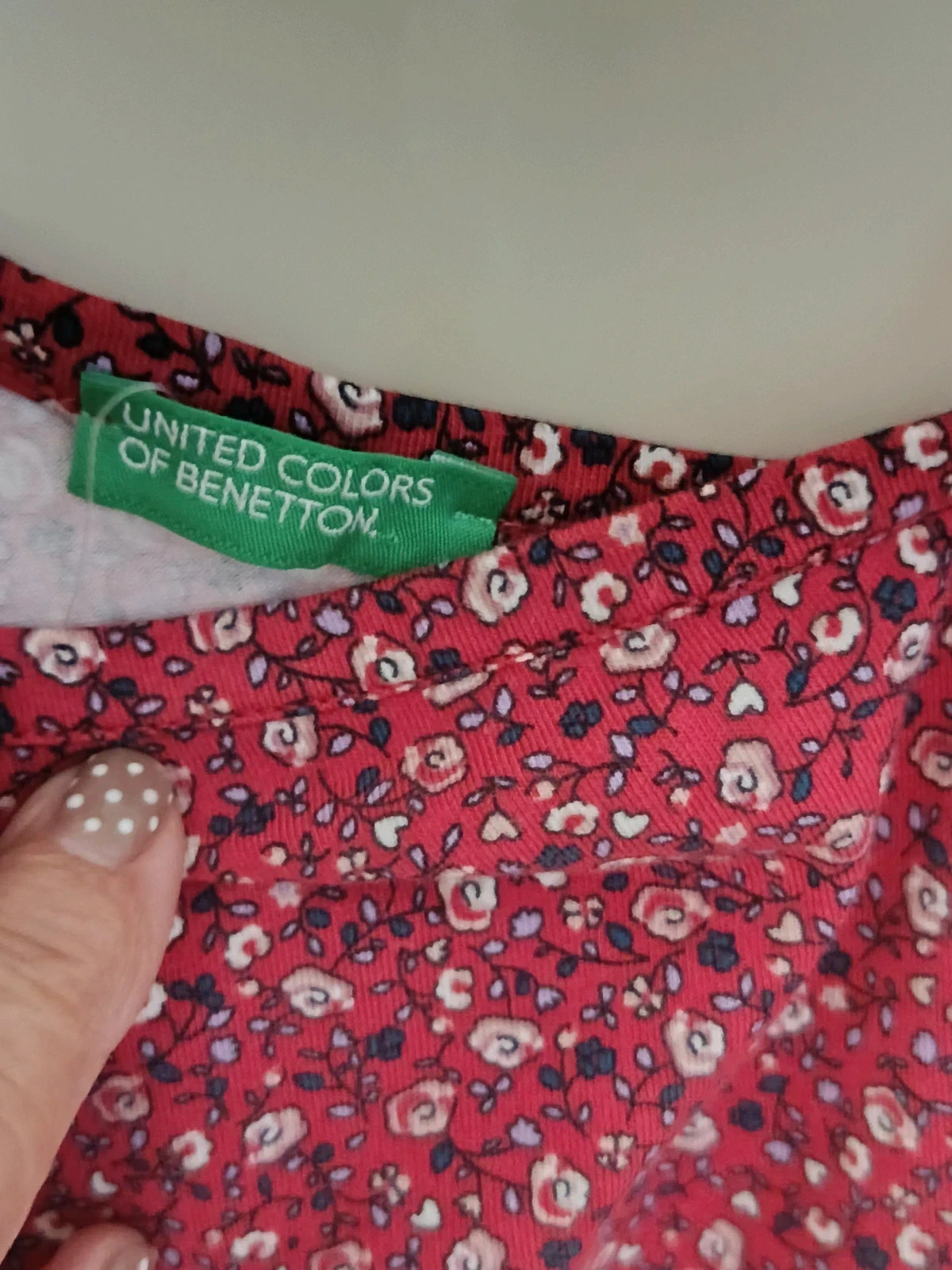 Top asimétrico floral Benetton 11-12 años 🔥🔥 – United Colors of Benetton – taille 12 ans / 152 cm 2
