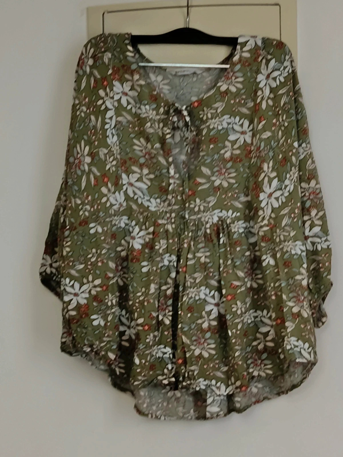 Camisola fluida de flores talla 40🔥🔥