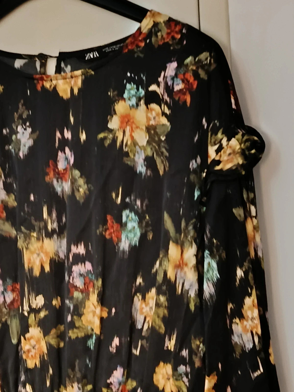 Vestido Mini ZARA Floral – Detalle Peplum y Espalda Abierta🔥🔥 – Zara – taille M / 38 / 10 4