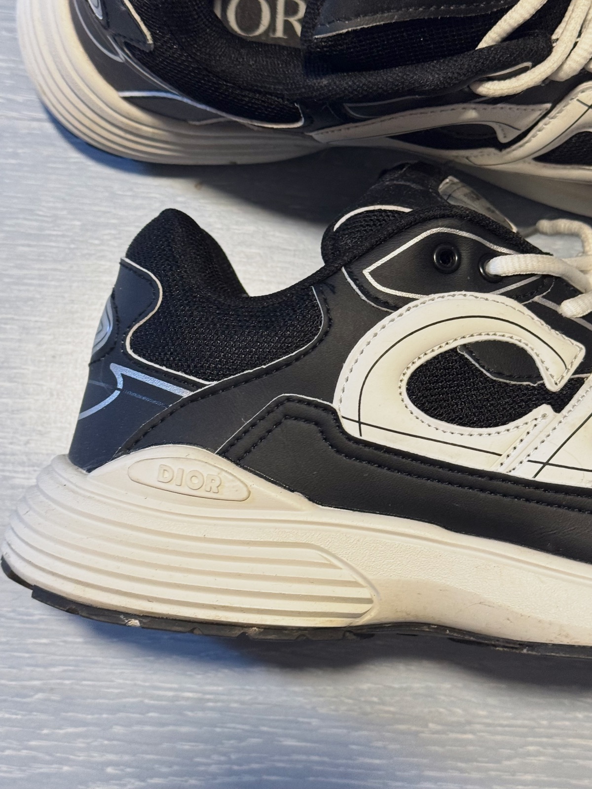 Baskets Dior B30 Noires et Blanches – Dior – taille EU 43 2
