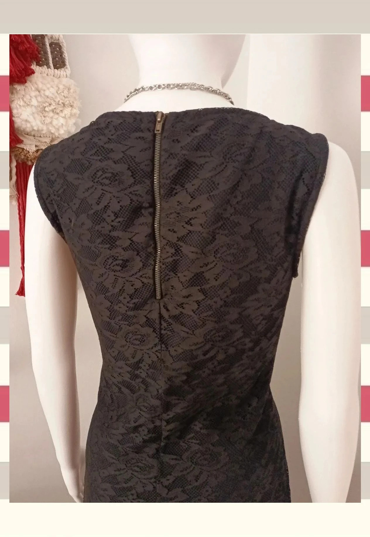 Vestido corto de Encaje Negro edc by Esprit T.S. – EDC by Esprit – taille S / 36 / 8 5