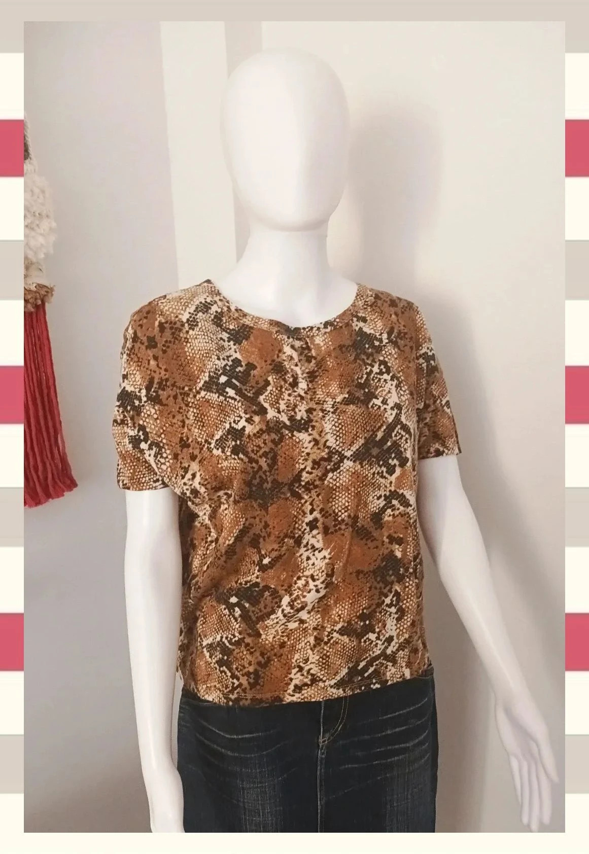 Camiseta corta de Zara Trafaluc T.L/XL