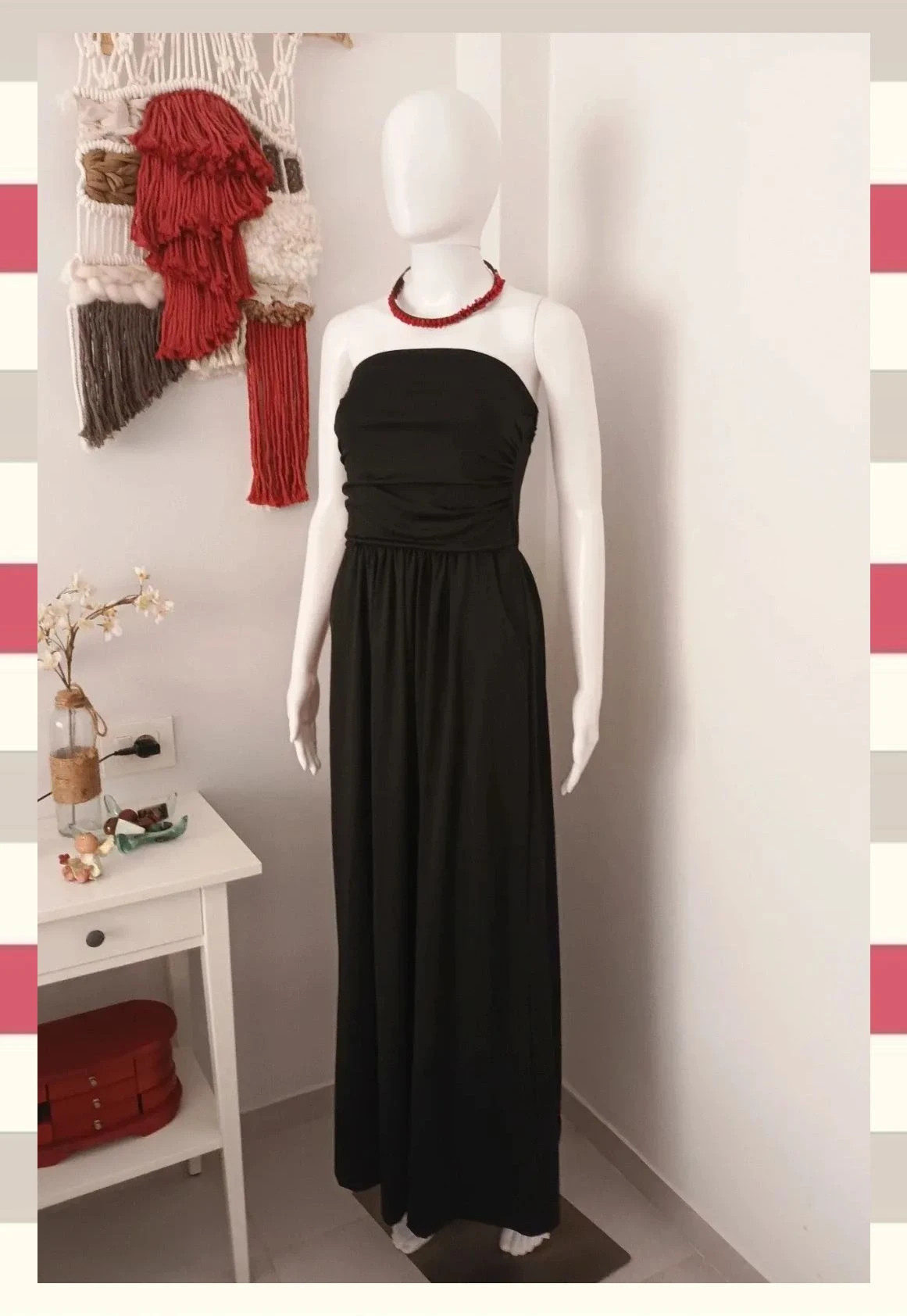 Vestido Largo Strapless Negro con Bolsillos