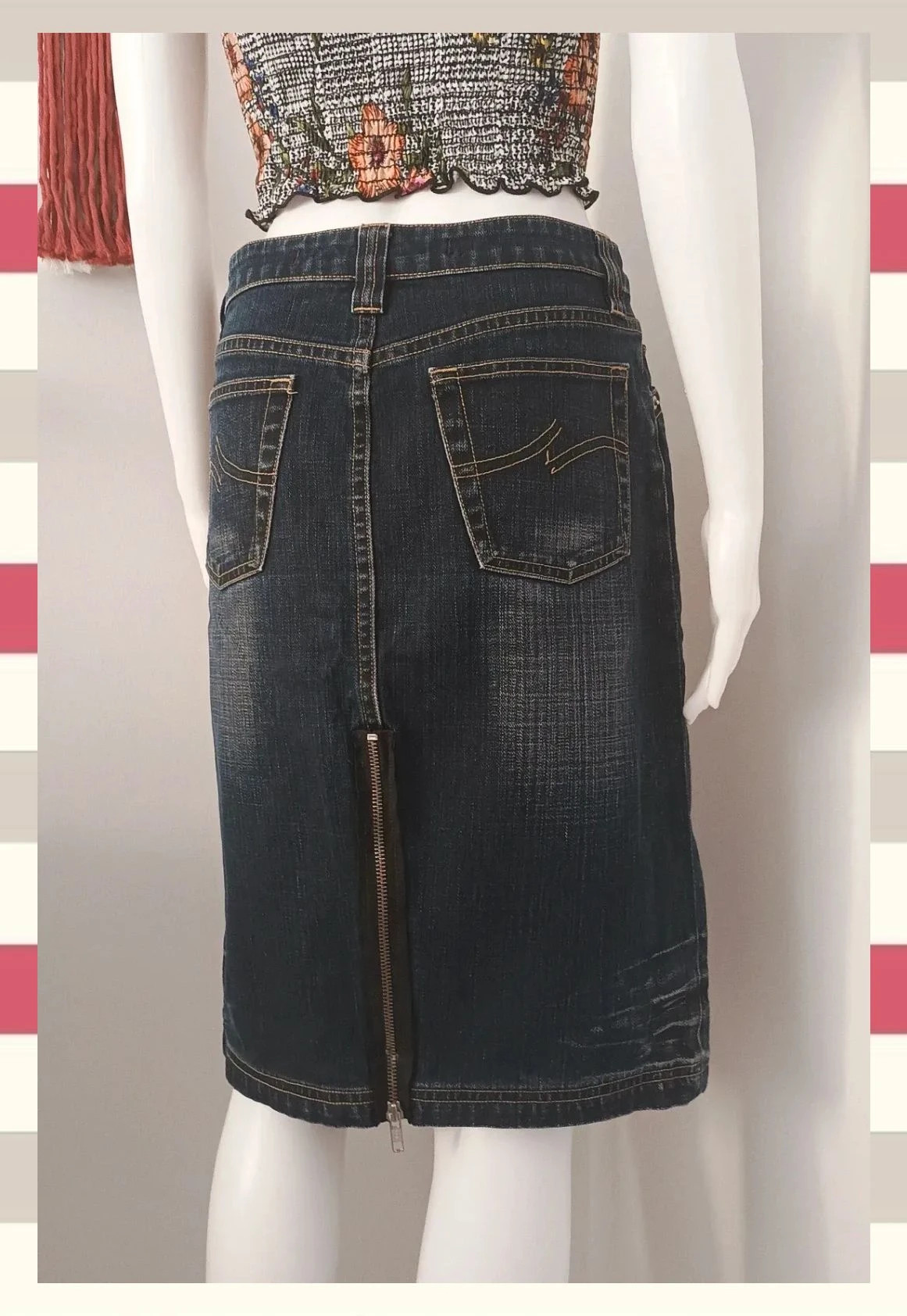 Falda Vaquera de Tubo TRF Demin Zara – Zara Trafaluc – taille M / 38 / 10 2