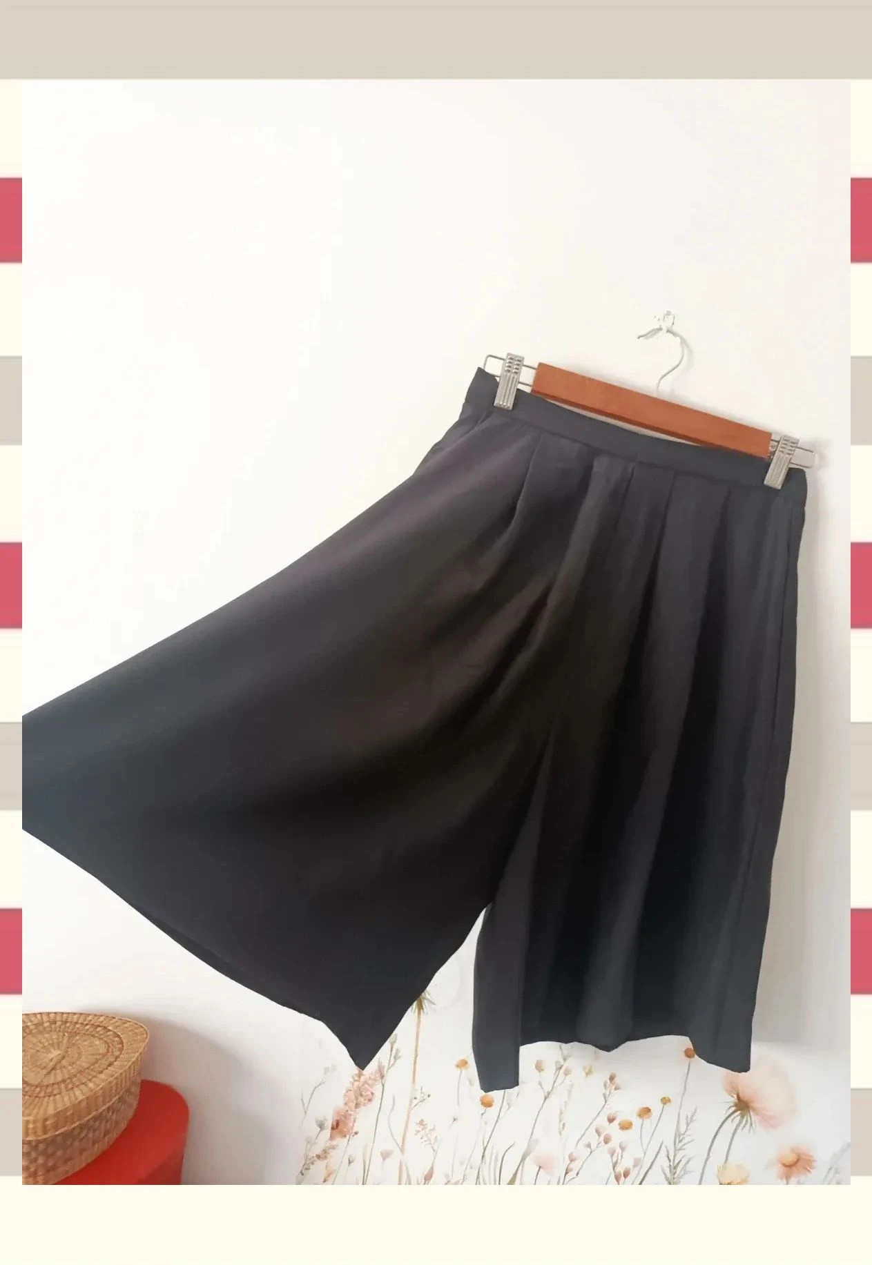 Bermuda Culotte de Saten Negro by Juan Vidal – Juan Vidal – taille L / 40 / 12 2