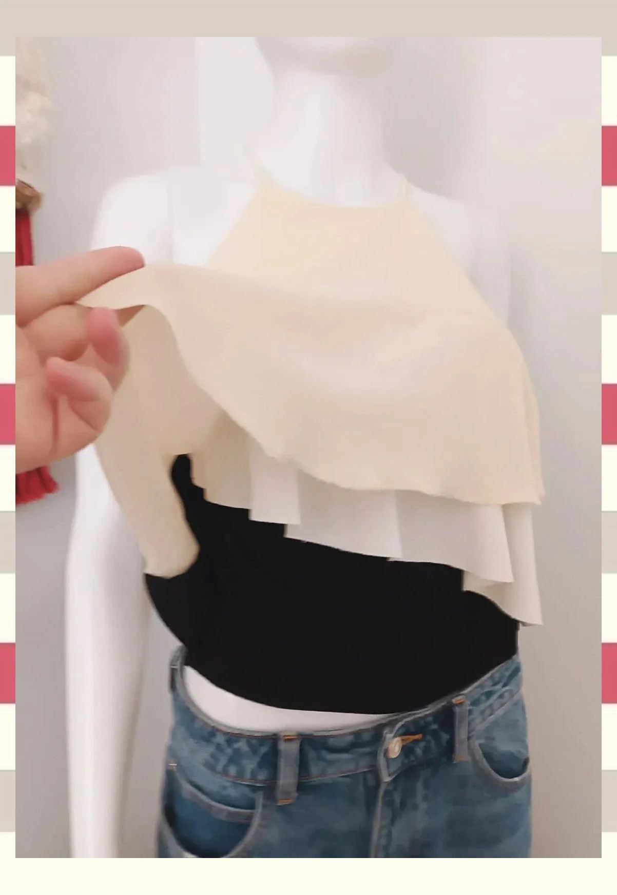 Top Halter Tri-Capa Beige Blanco y negro – Vintage Boutique – taille S / 36 / 8 4
