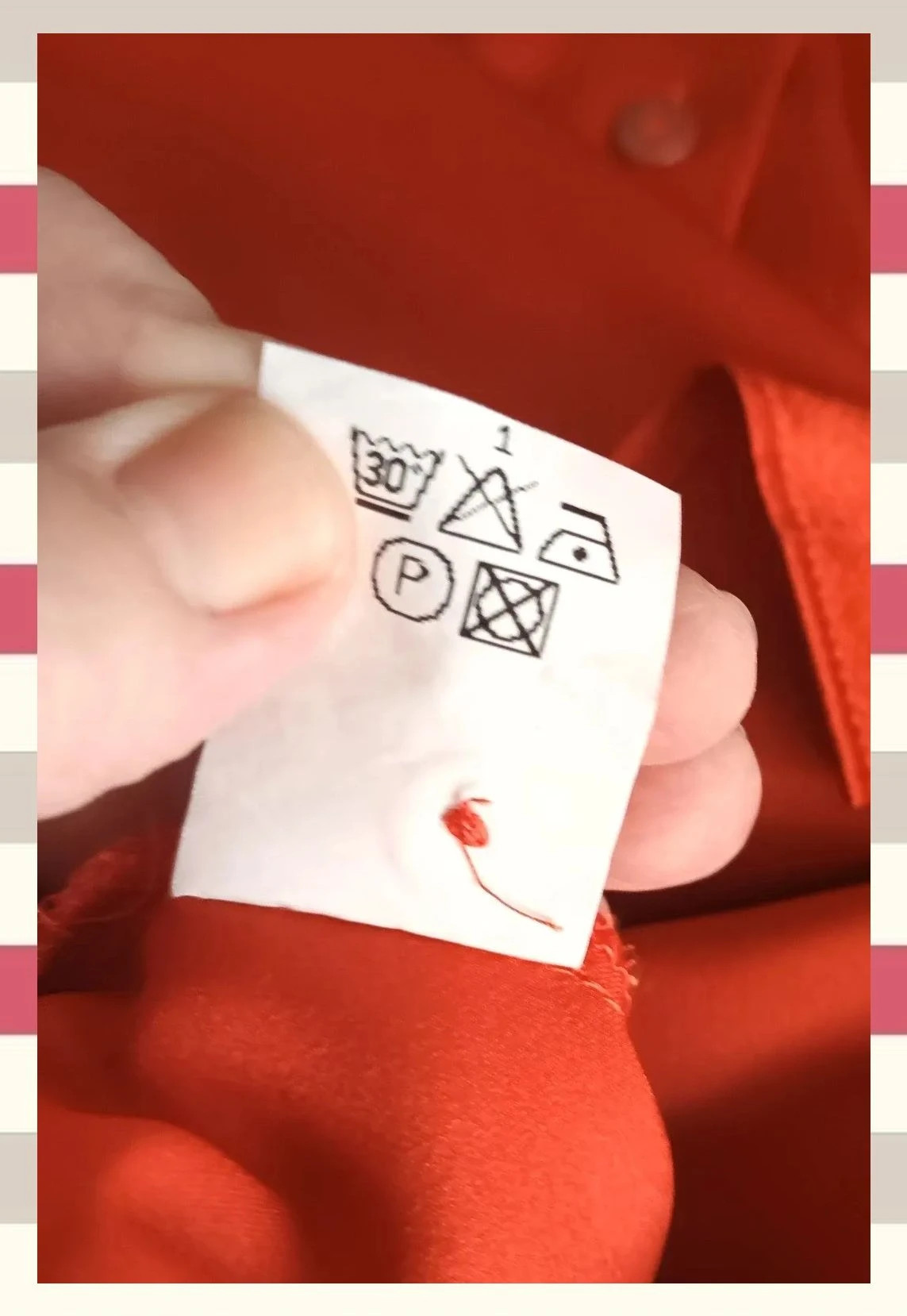 Blusa Satinada roja con Lazo T.42 – Vintage Boutique – taille XL / 42 / 14 3