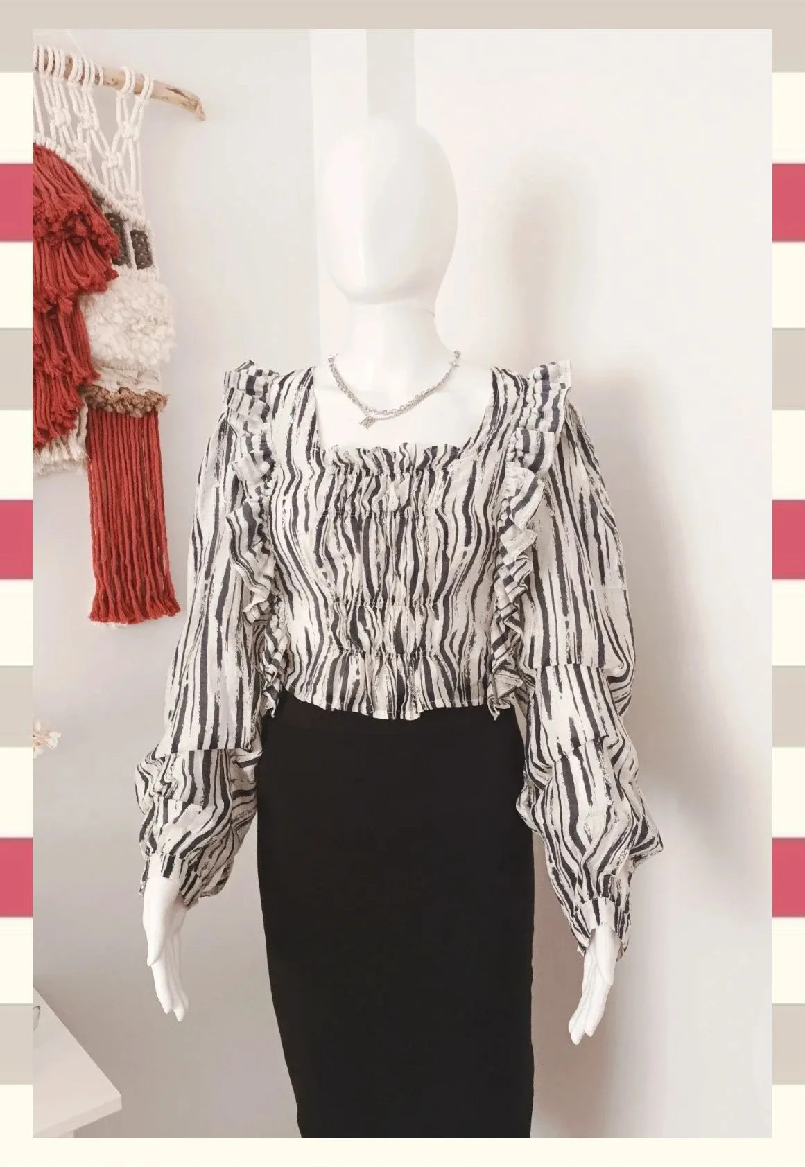 Blusa Cropped Estilo romantico/boho T.M