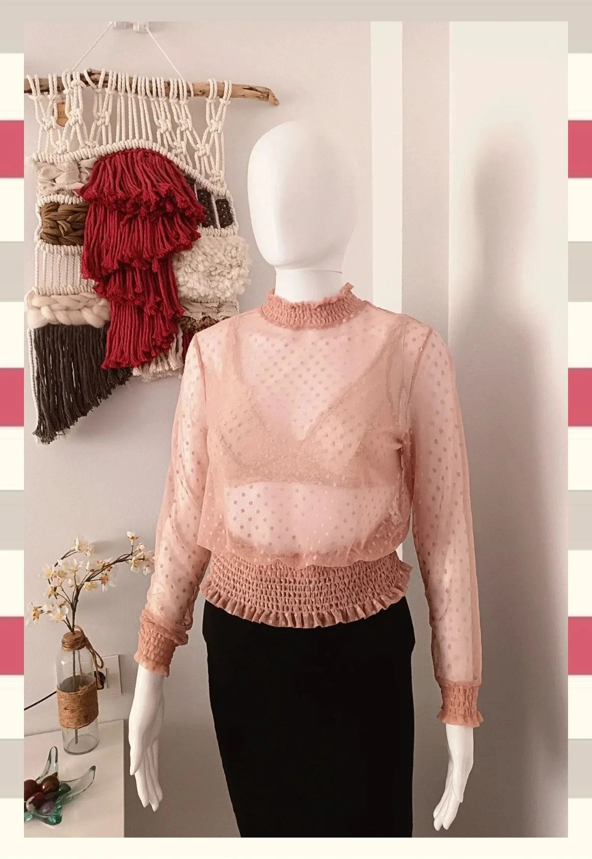 Blusa de Tul Semitransparente con Top de Encaje T.S