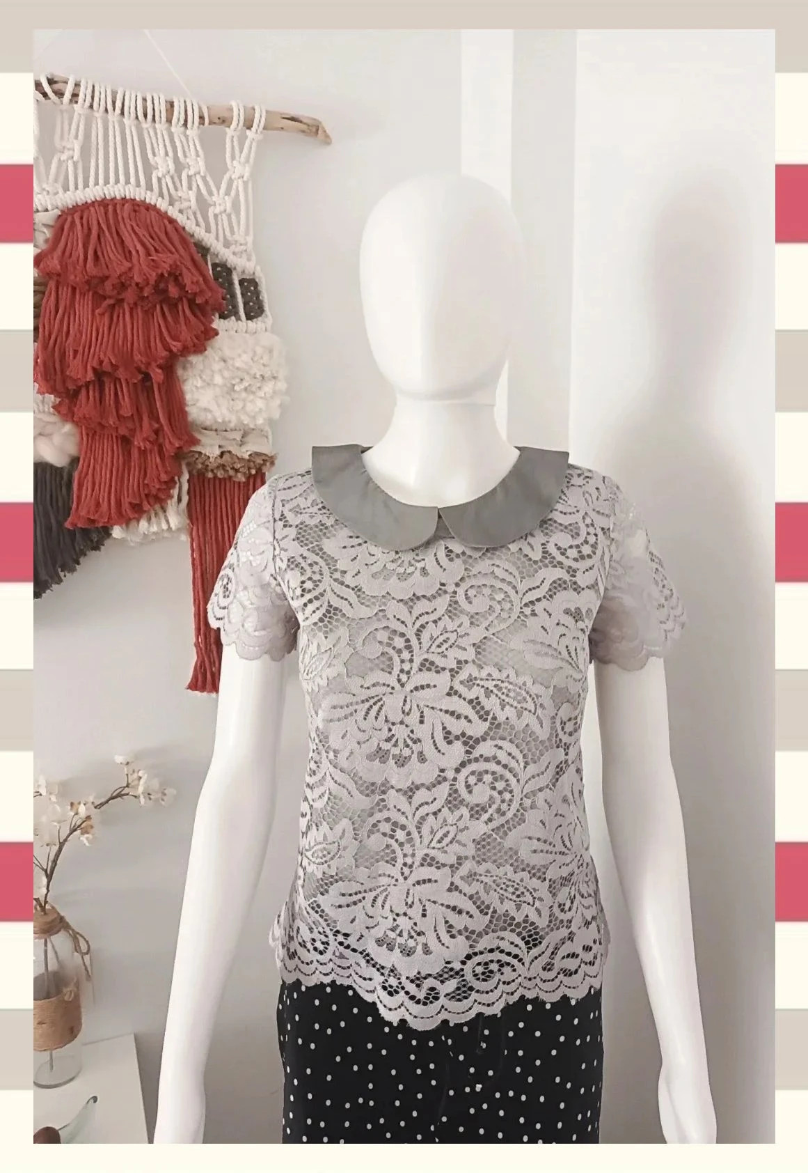 Blusa Exclusiva Encaje Cuello Bebe satinado T.M.