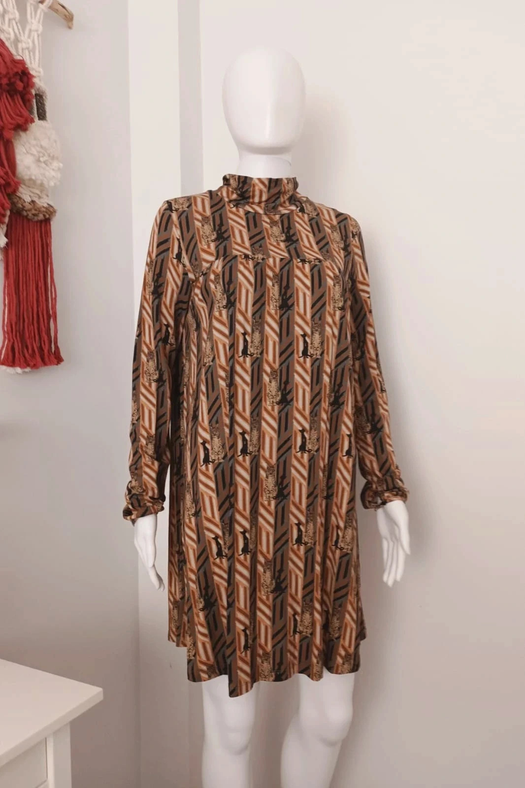 Minivestido Marca Premium Dolores Promesas Print Retro