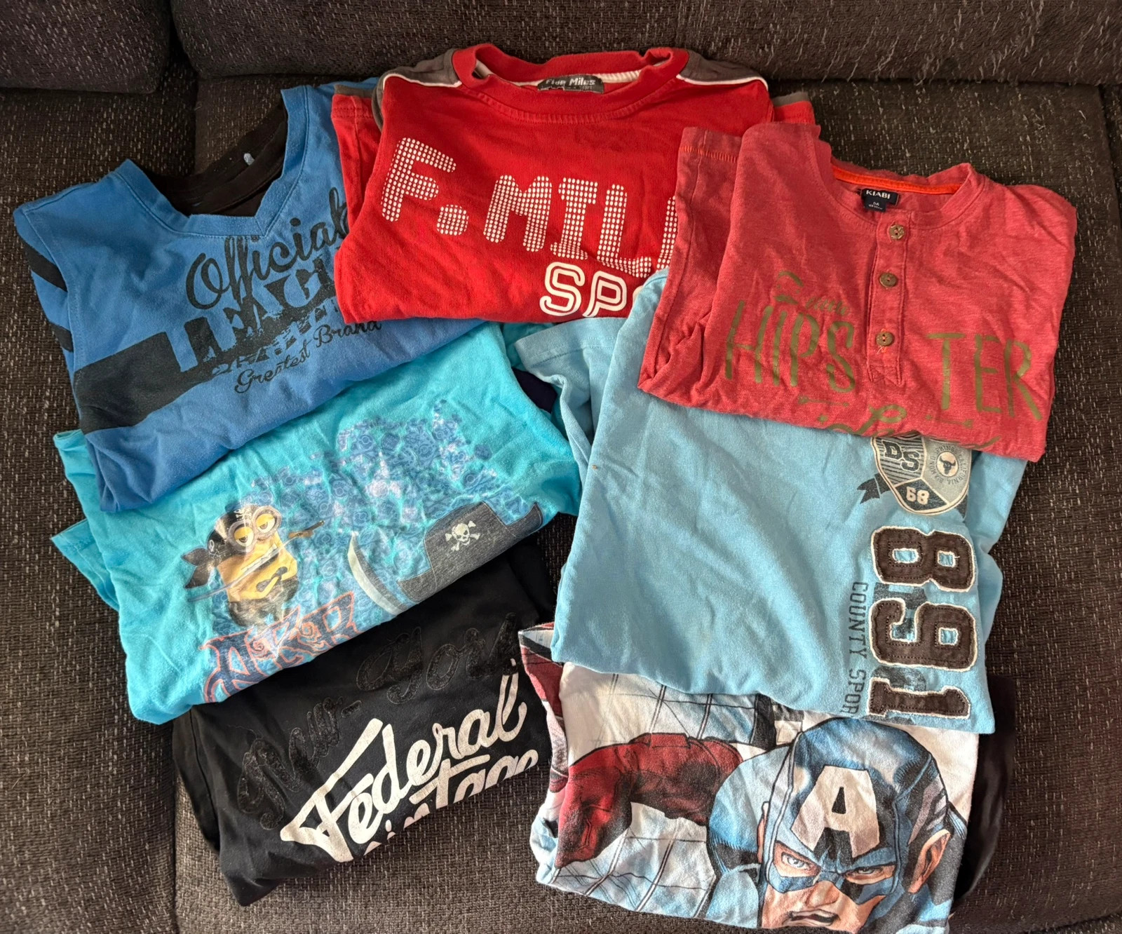 Lot de 7 hauts à manches longues taille 5 ans