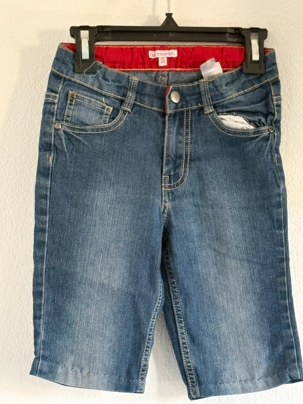 Bermuda en jean taille 6 ans