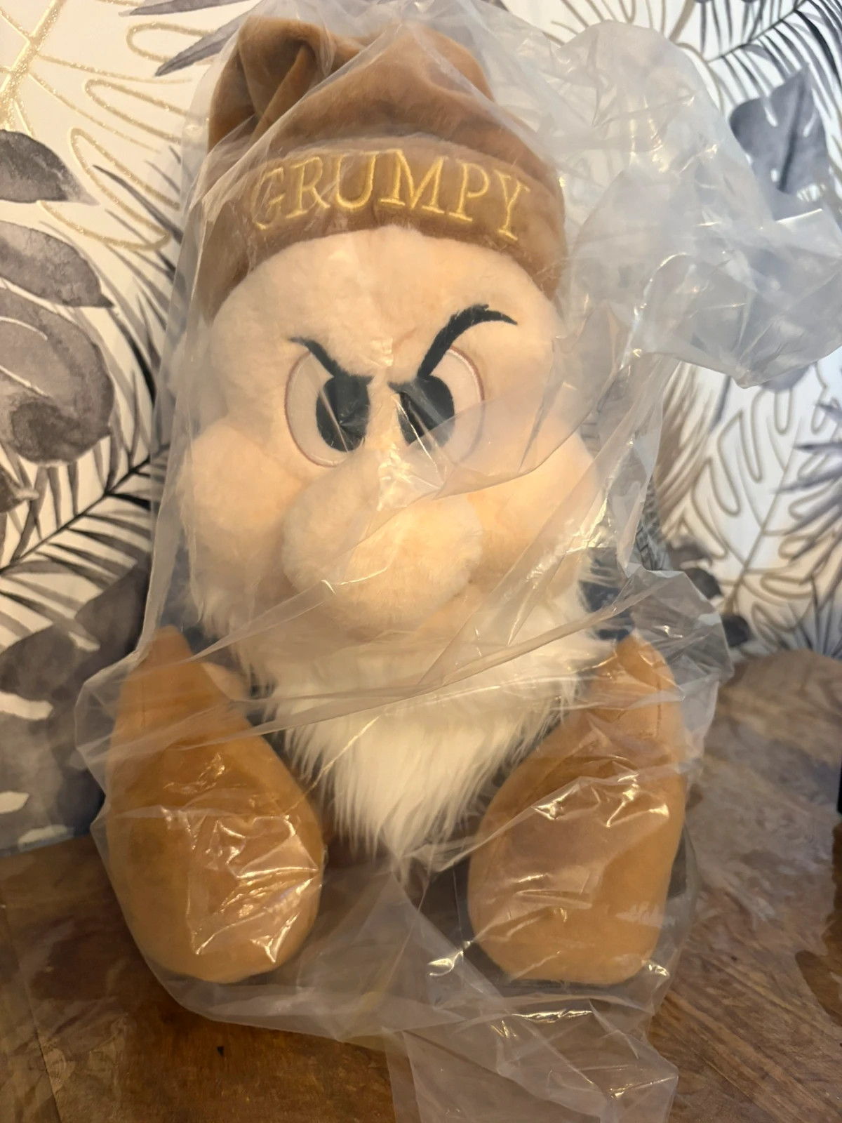 Peluche Grincheux Pyjama Blanche Neige Disney – Disney – taille 3 mois