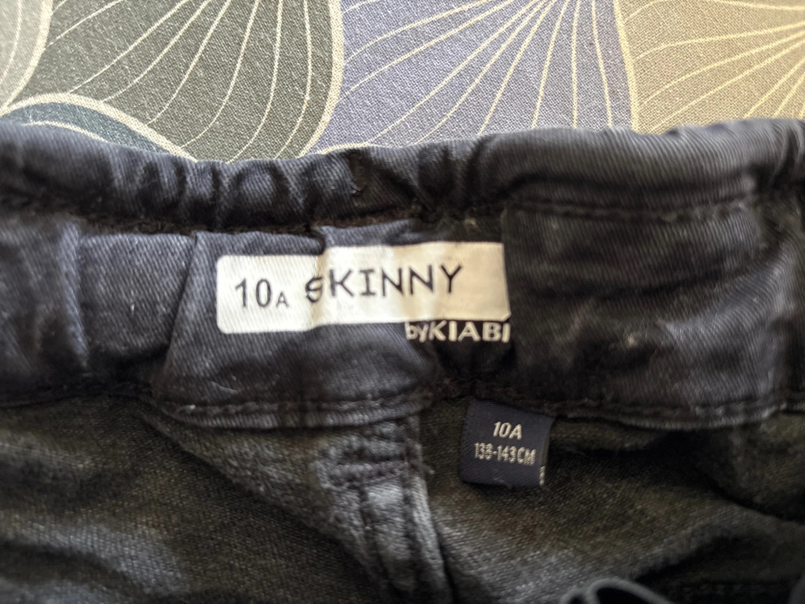 Jean skinny taille 10 ans – Kiabi – taille 10 ans / 140 cm 4
