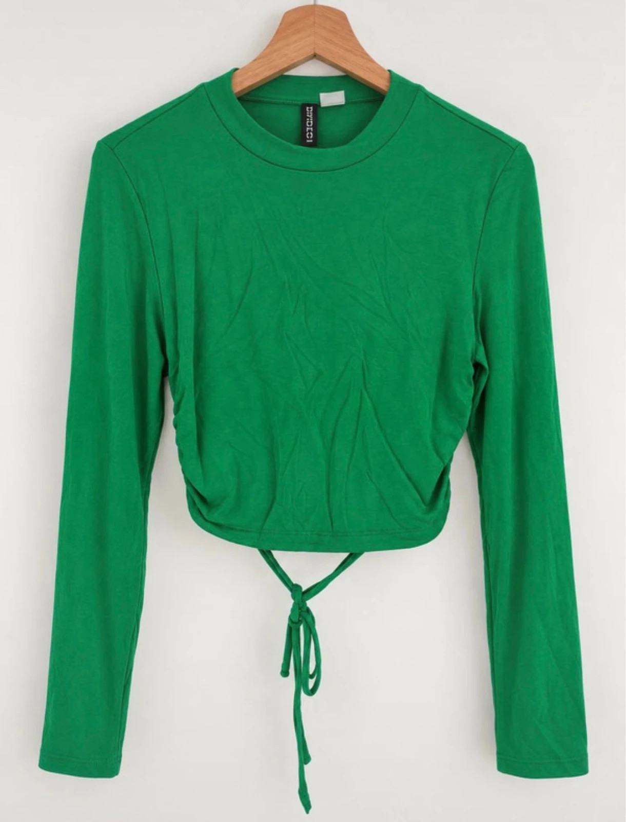 Top crop H&M vert dos ouvert froncé - Taille S - neuf avec étiquette – H&M – taille M 2