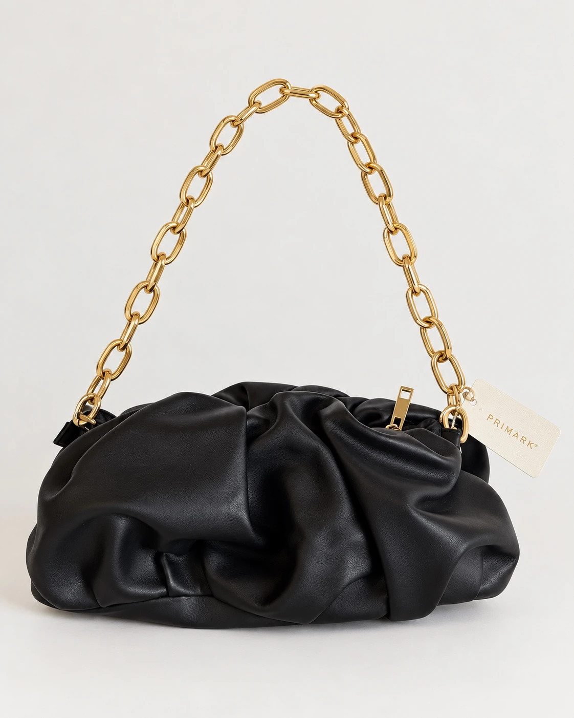 Sac à main Primark noir effet cuir avec chaîne dorée