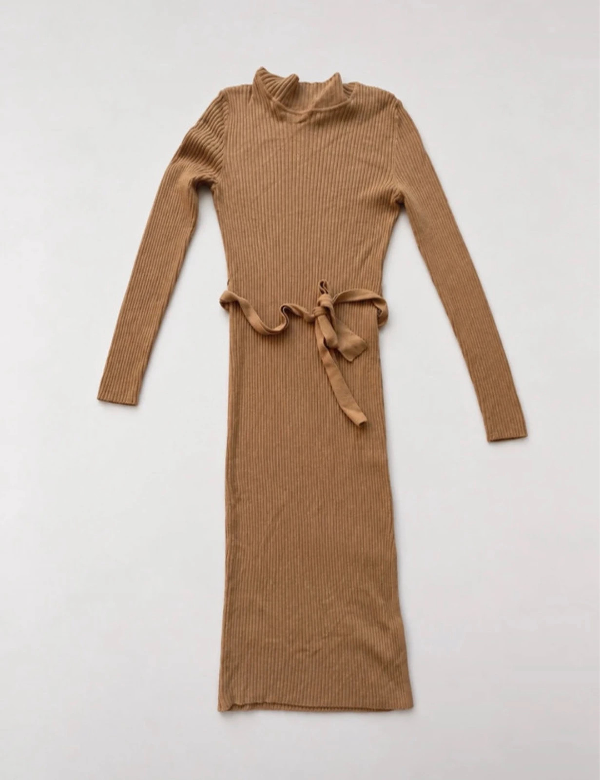 Robe longue côtelée camel Primark XS avec ceinture
