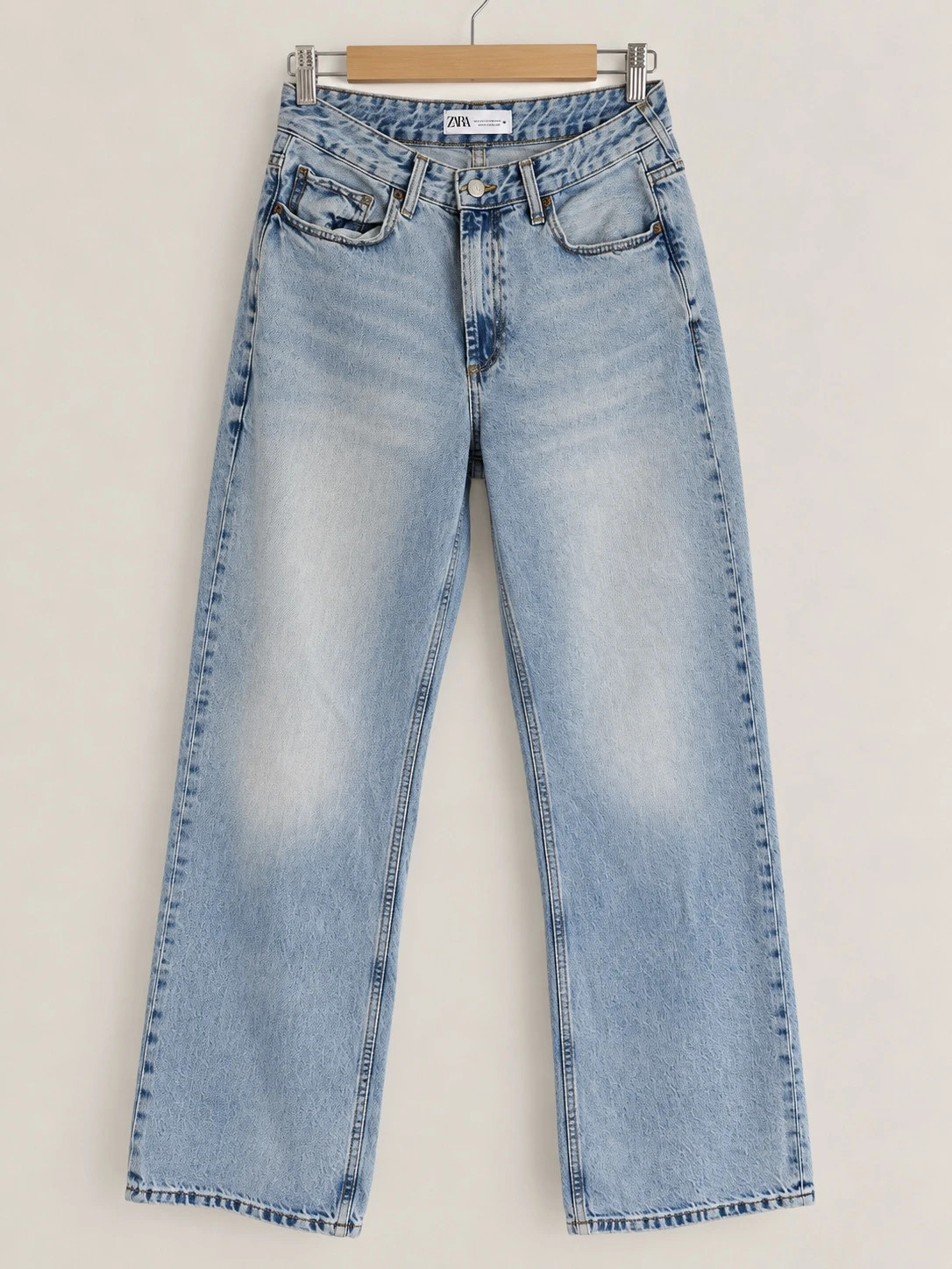 Jean Zara bleu clair coupe large / wide leg – Taille 42