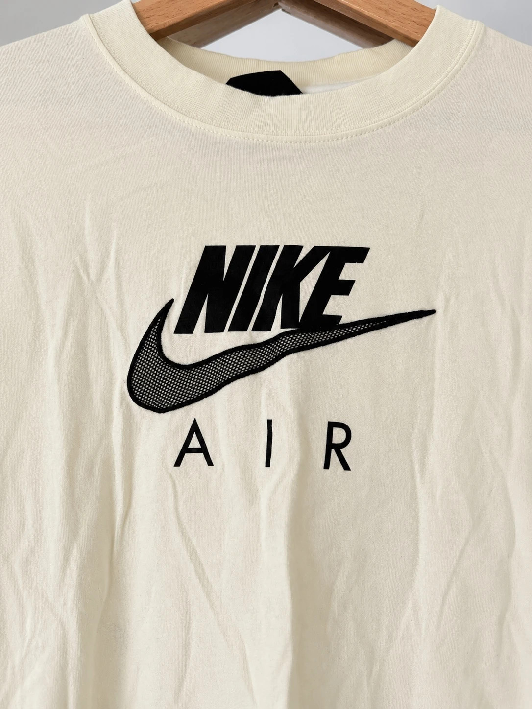 T-shirt Nike Air crème / écru – Taille M – Neuf – Nike – taille M / 38 / 10 2