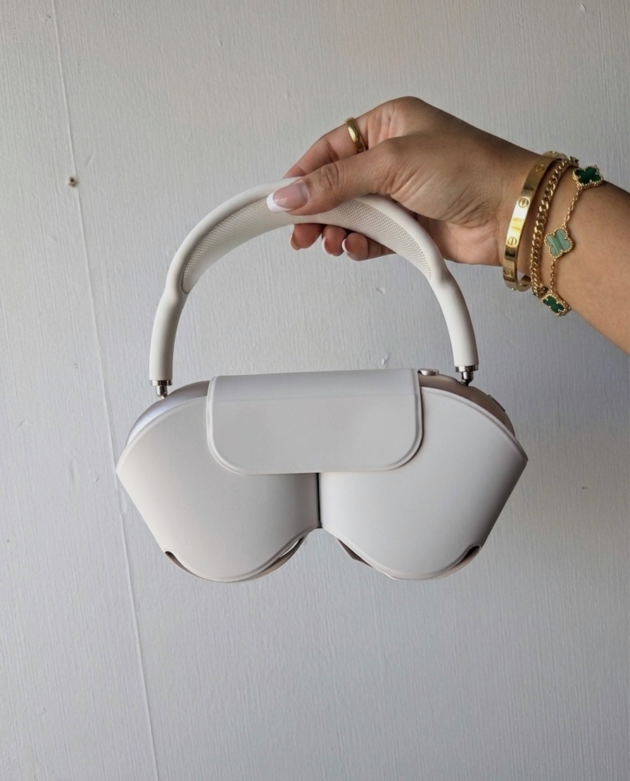 AirPods max starlight 