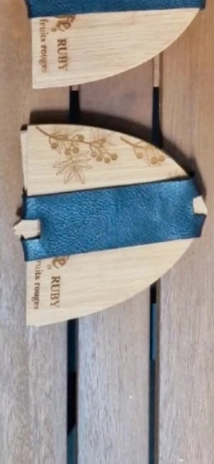 Sous verre en bois – Leffe 2