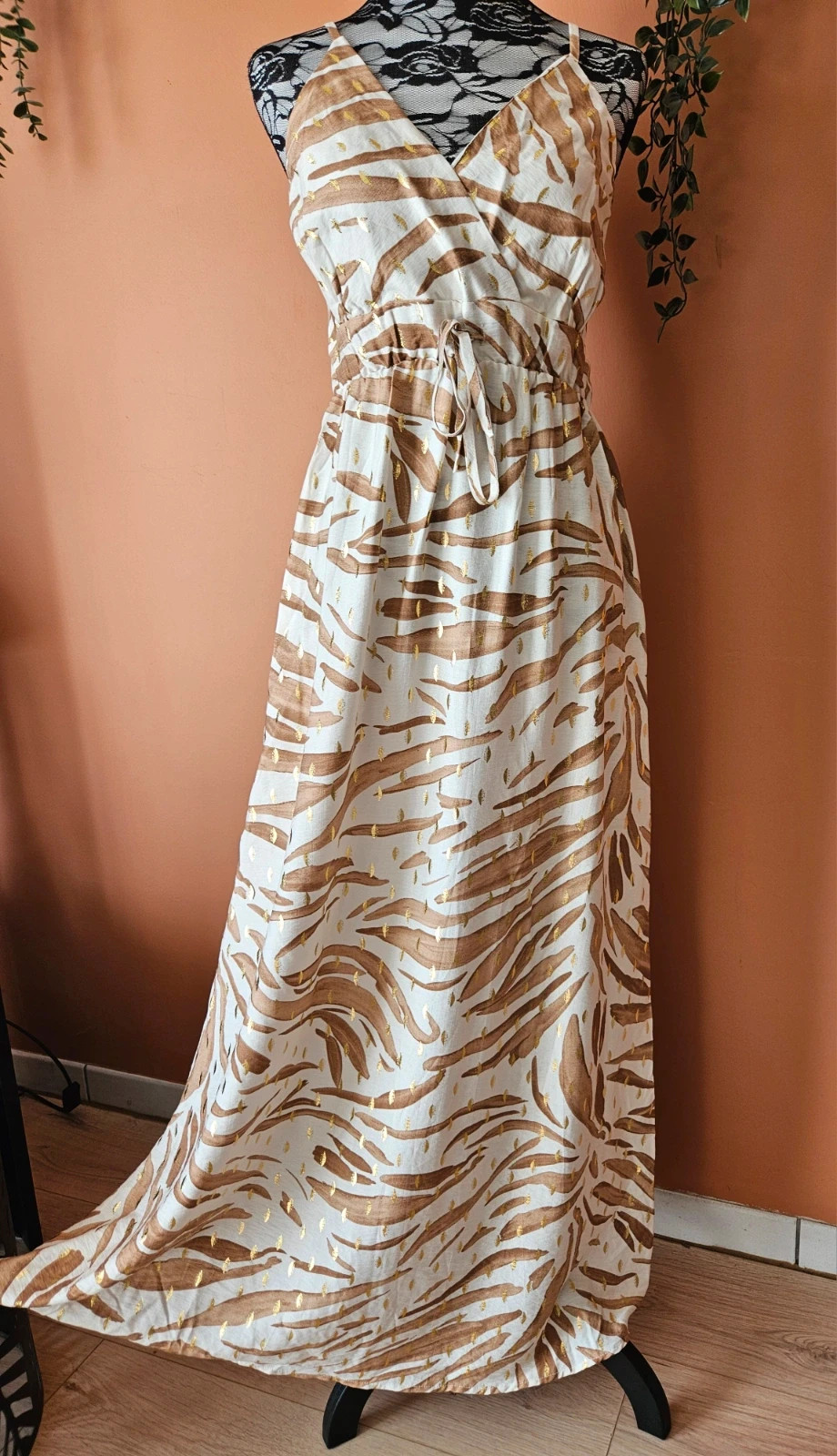 💫Robe longue aux reflets dorés- - TU 36 au 42💫 – Boutique Parisienne – taille L / 40 / 12 2