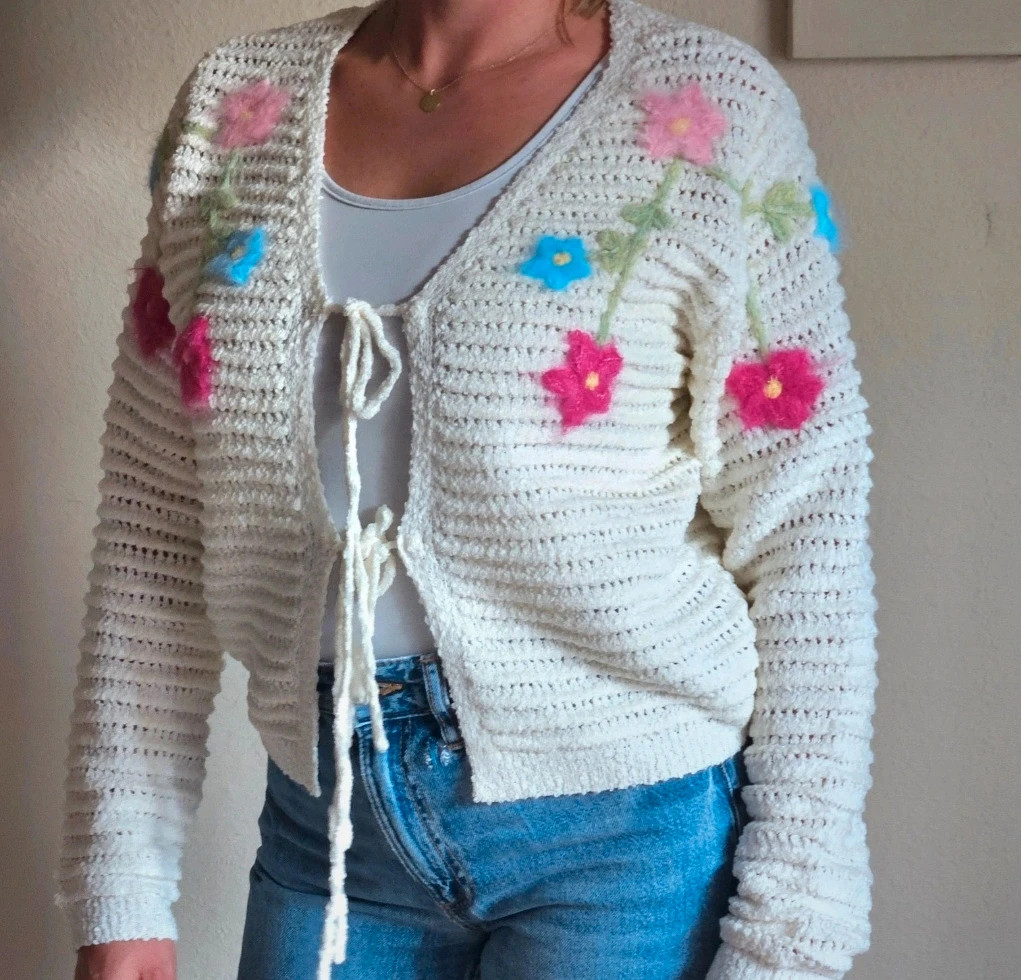 🌸Magnifique gilet fleurs brodées du 36 au 40🌸 – Boutique Parisienne – taille M / 38 / 10 3