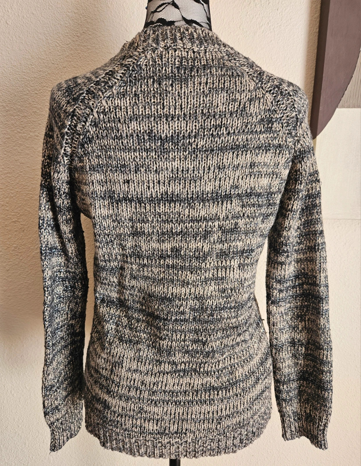 Pull en mailles reflets argentés Mango – Mango – taille S 4