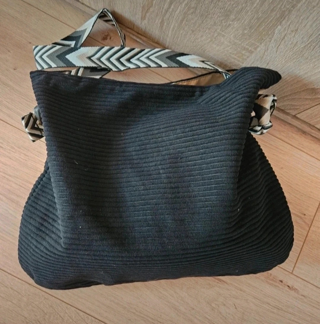 Grand sac en velours cotelé – Boutique privée 5