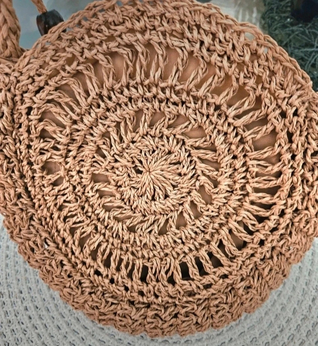 Sac en paille tressée – Boutique privée 3