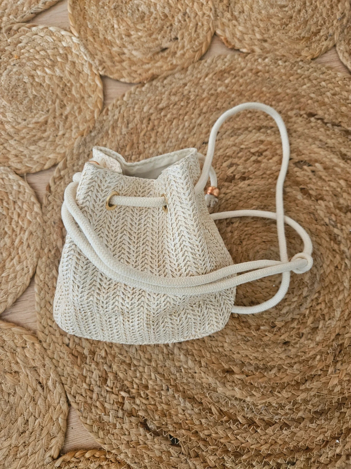 Sac en paille tissée 🍒 – Boutique privée 4
