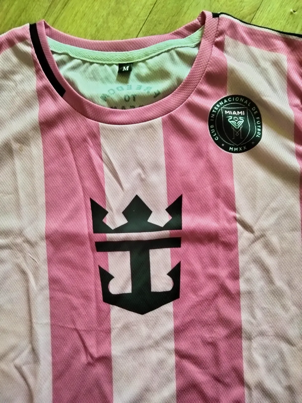 Maillot de foot neuf  – Sans marque – taille M 4