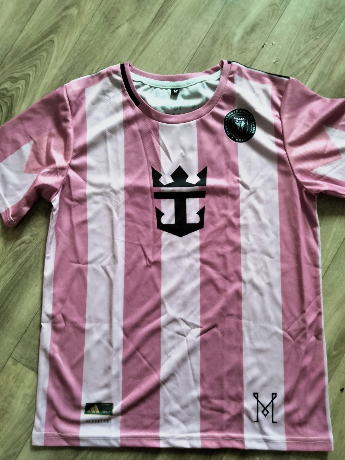 Maillot de foot neuf  – Sans marque – taille M 2