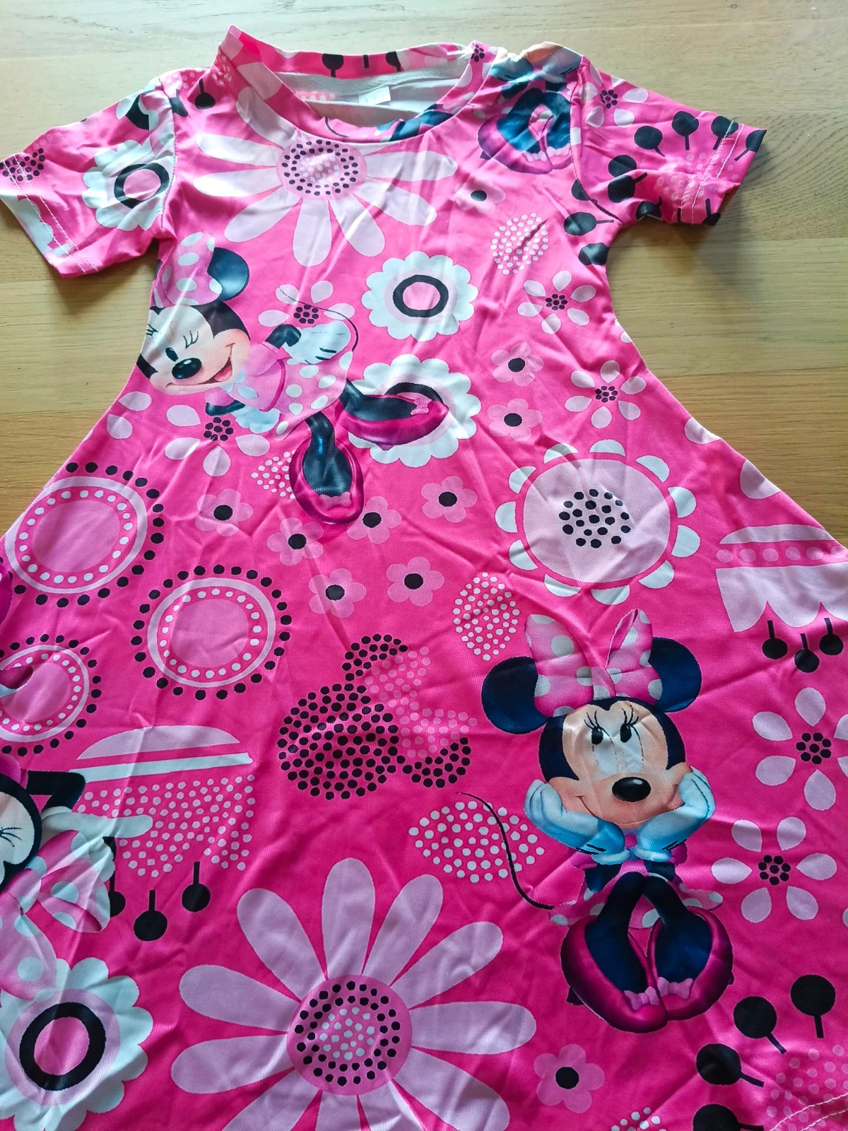 Robe Minnie – taille 8 ans / 128 cm 2