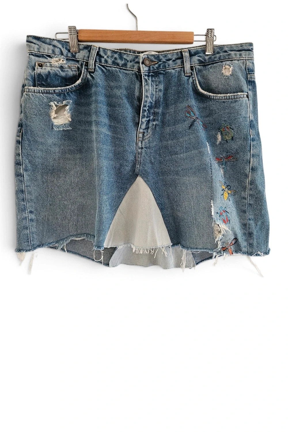 Minifalda denim azul rotos bordados insectos customizada | boho grunge | Zara talla 46 – Zara – taille XXXL / 46 / 18