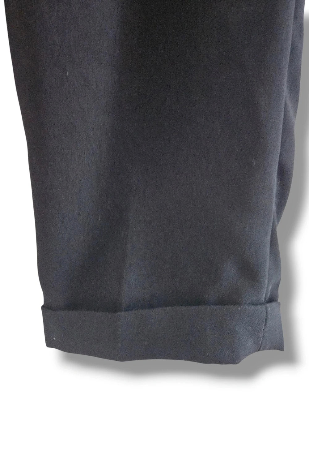 Pantalón pesquero negro pinzas minimal chic | smart casual | Zara talla XL – Zara – taille XL / 42 / 14 3