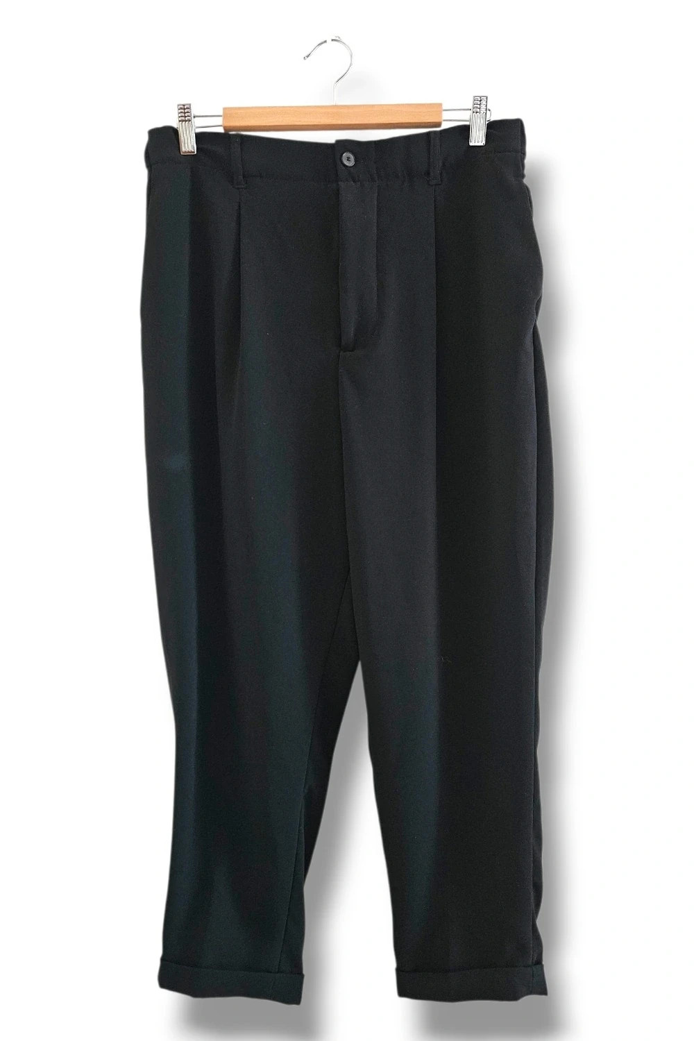Pantalón pesquero negro pinzas minimal chic | smart casual | Zara talla XL – Zara – taille XL / 42 / 14 2