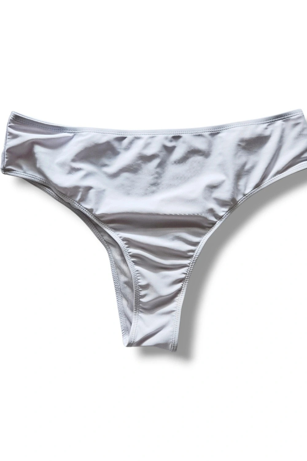 Braguita bikini brasileña minimal blanca | estilo Y2K aesthetic | Shein Curve talla 2XL
