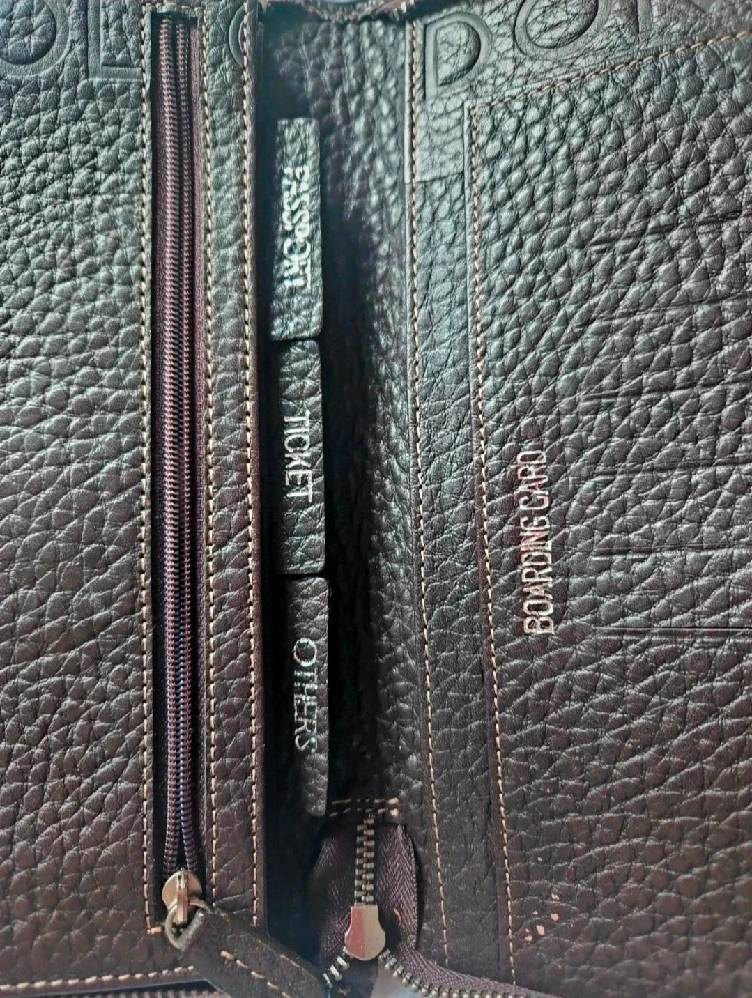 Adolfo Domínguez Leather Travel Wallet · Chocolate Brown – Adolfo Dominguez 4