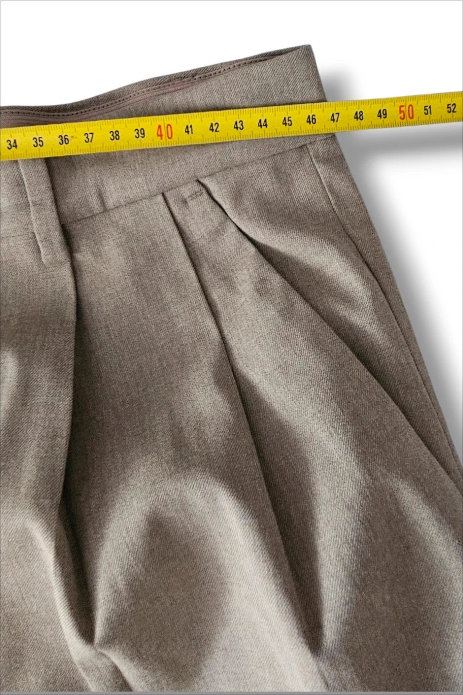 H&M High‑Waist Grey Trousers · Straight Fit · Size 46 – H&M – taille XXXL / 46 / 18 5