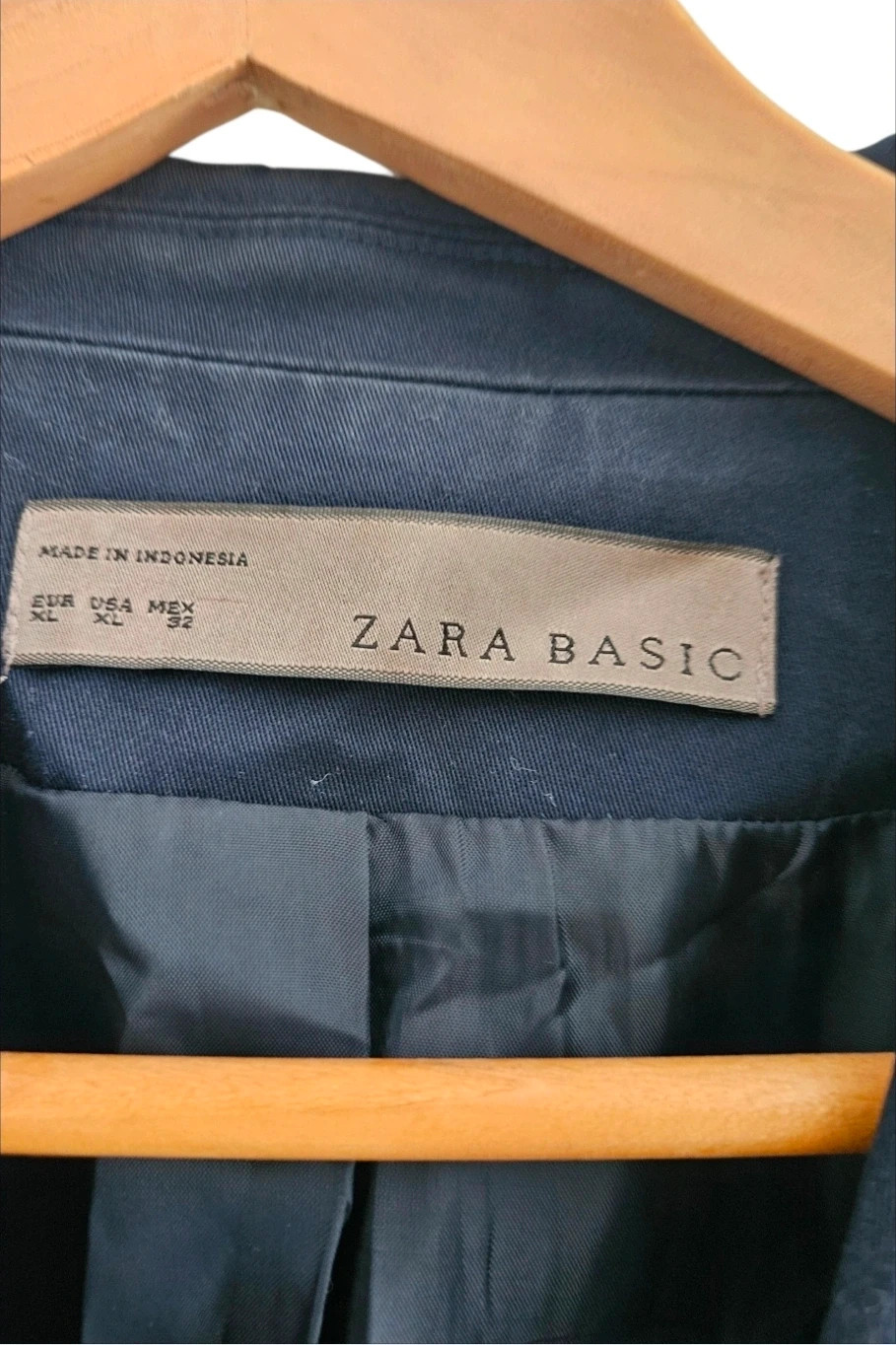 Zara navy fitted blazer · Size XL · Read description – Zara – taille XL / 42 / 14 4