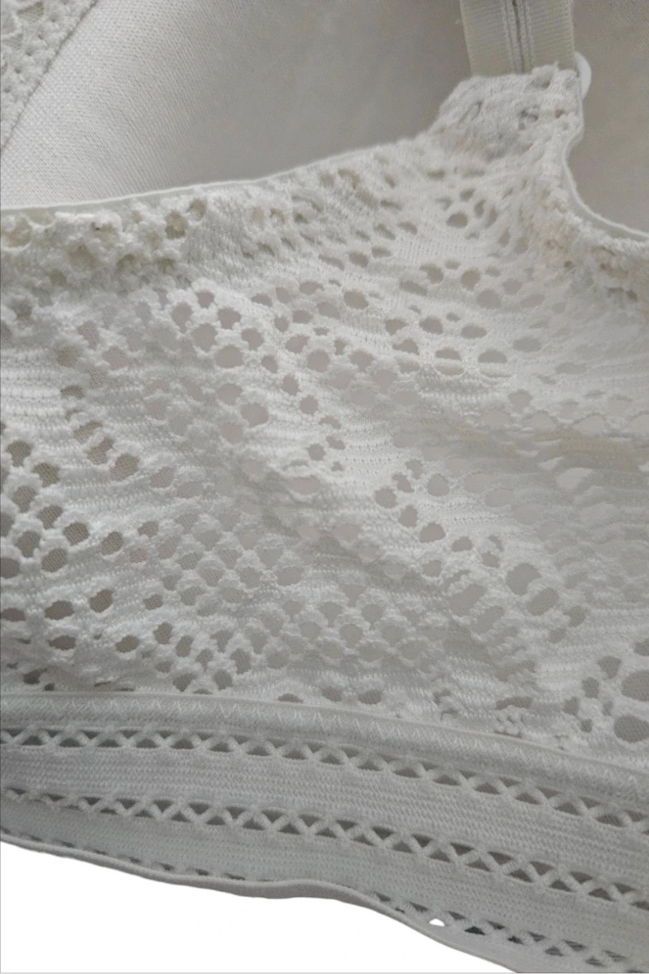 H&M soft white bra · Size 85C · Perfect condition – H&M – taille 85C 3