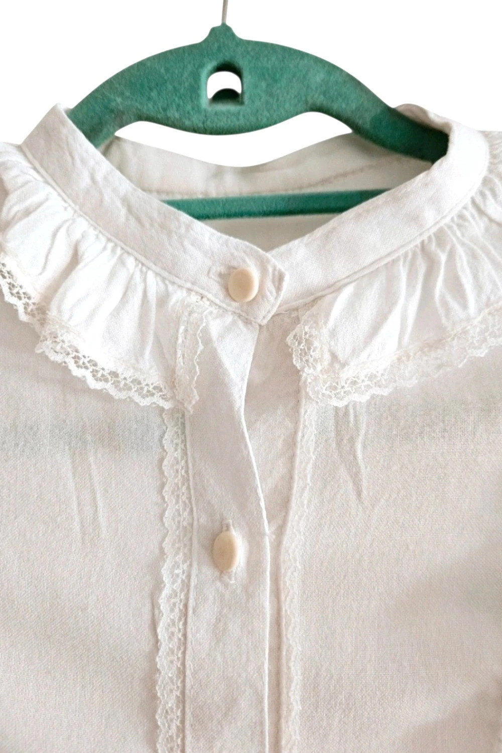 Sfera white ruffled blouse · Size L · Perfect condition – Sfera – taille L / 40 / 12 4