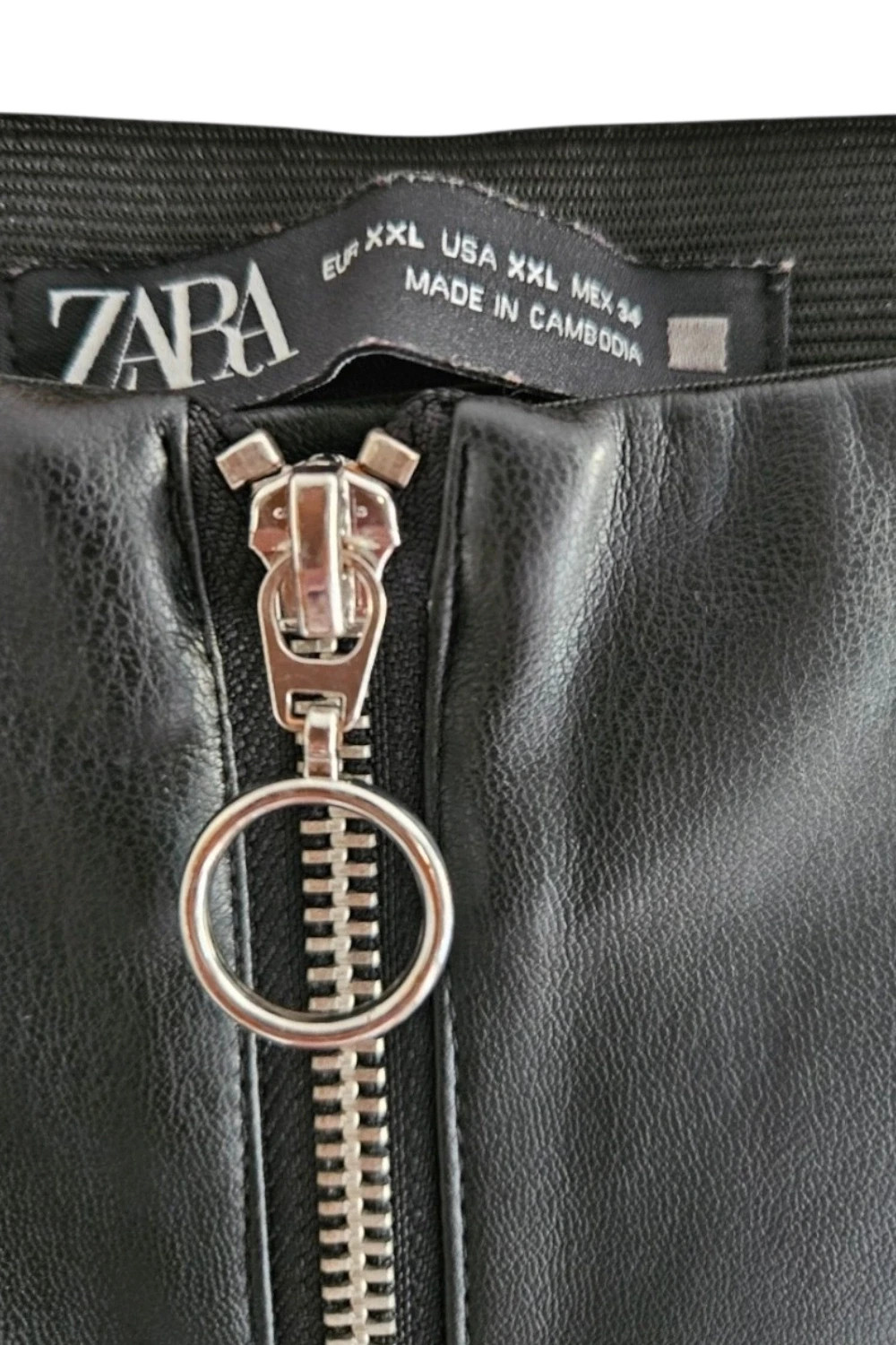Zara faux‑leather pants · Size XXL · Perfect condition – Zara – taille XXL / 44 / 16 5