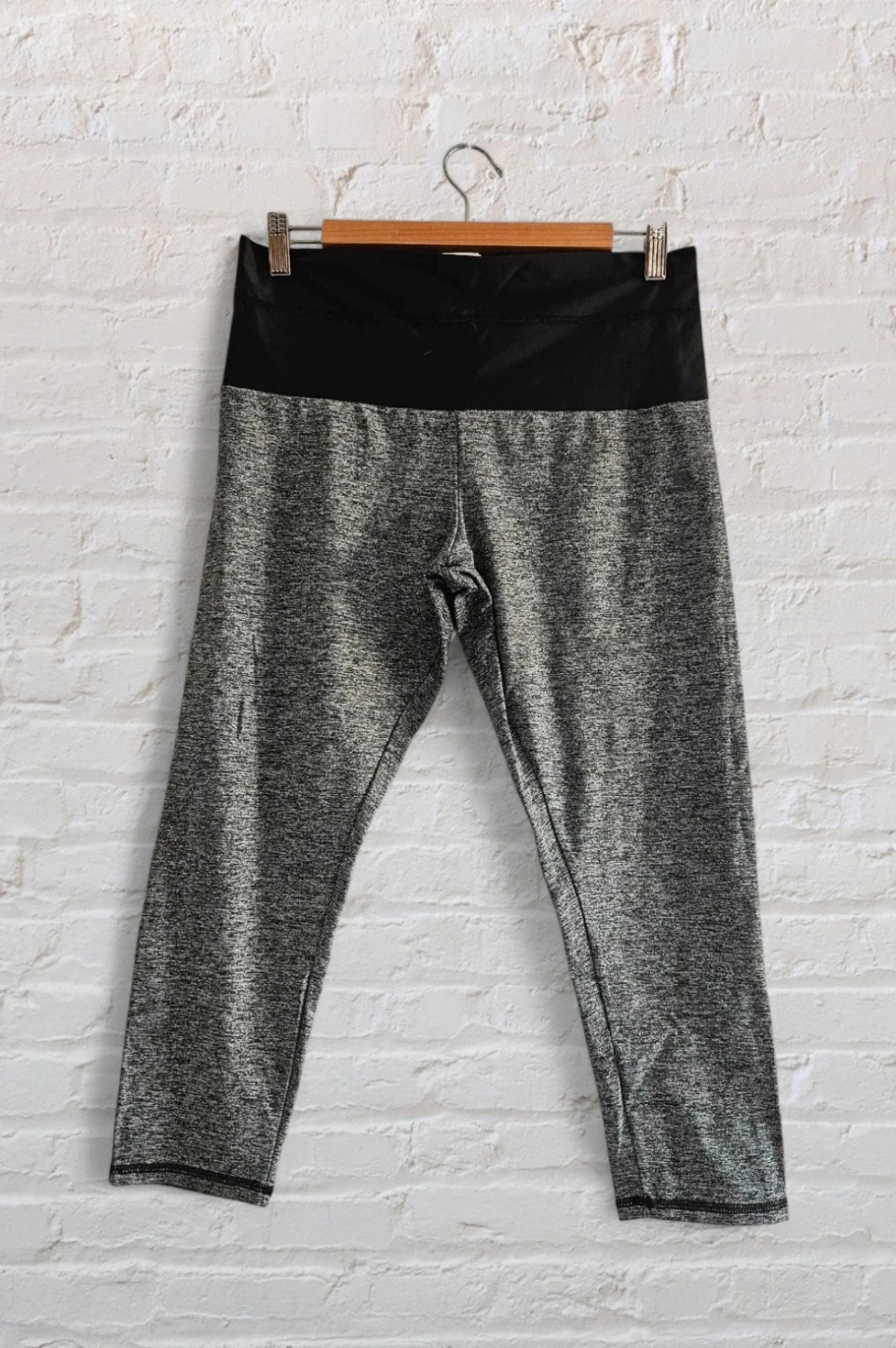 Oxylane flat‑tummy leggings · Size 44 · Perfect condition
