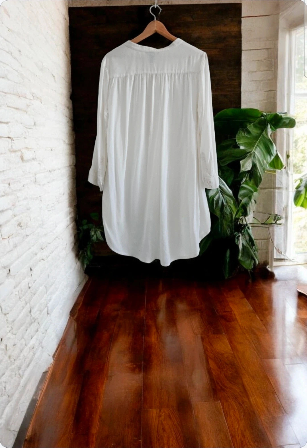 H&M asymmetric white shirt · Size 42 · Perfect condition – H&M – taille XL / 42 / 14 5