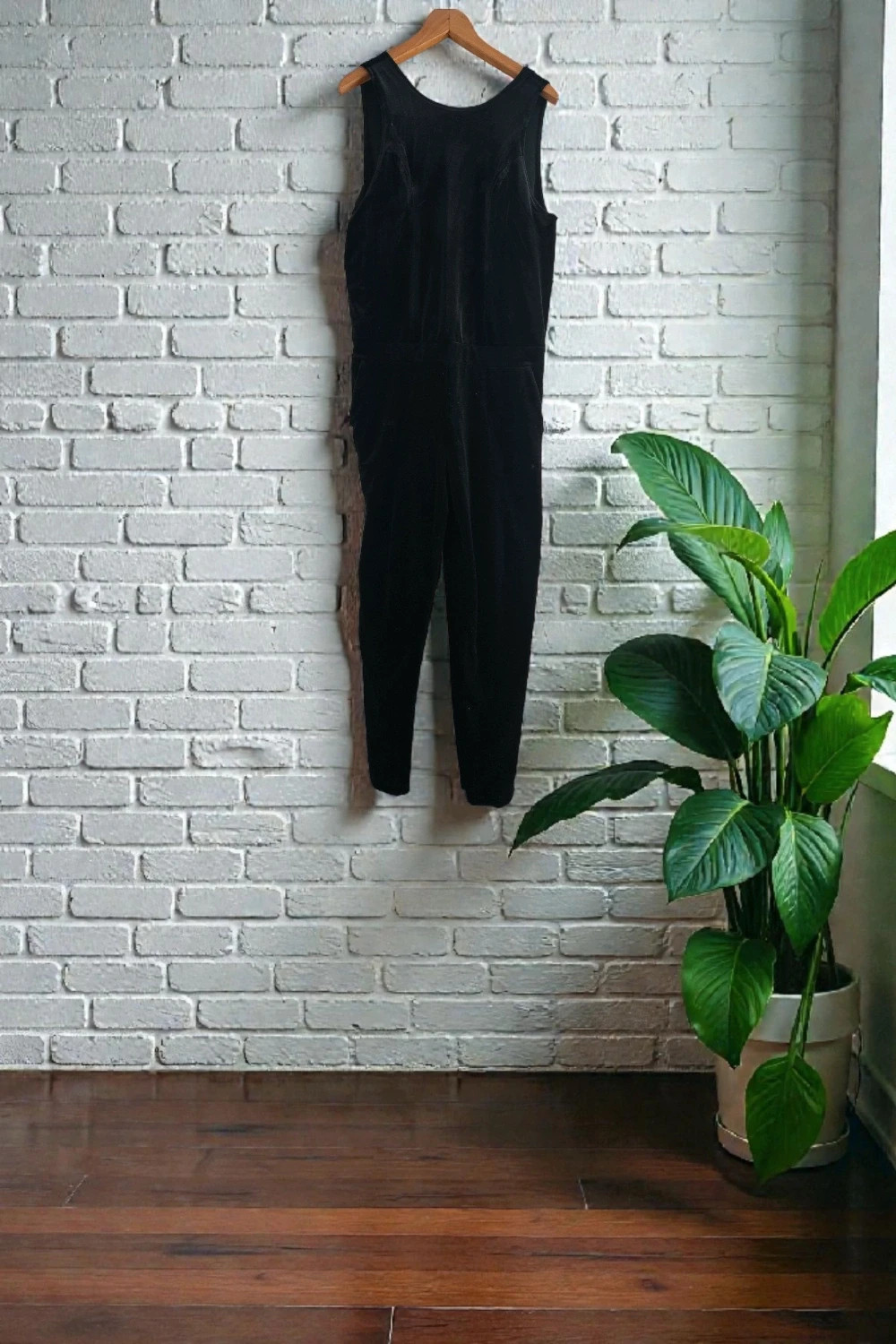 Mango black velvet jumpsuit · Size L · Perfect condition – Mango – taille L / 40 / 12 4