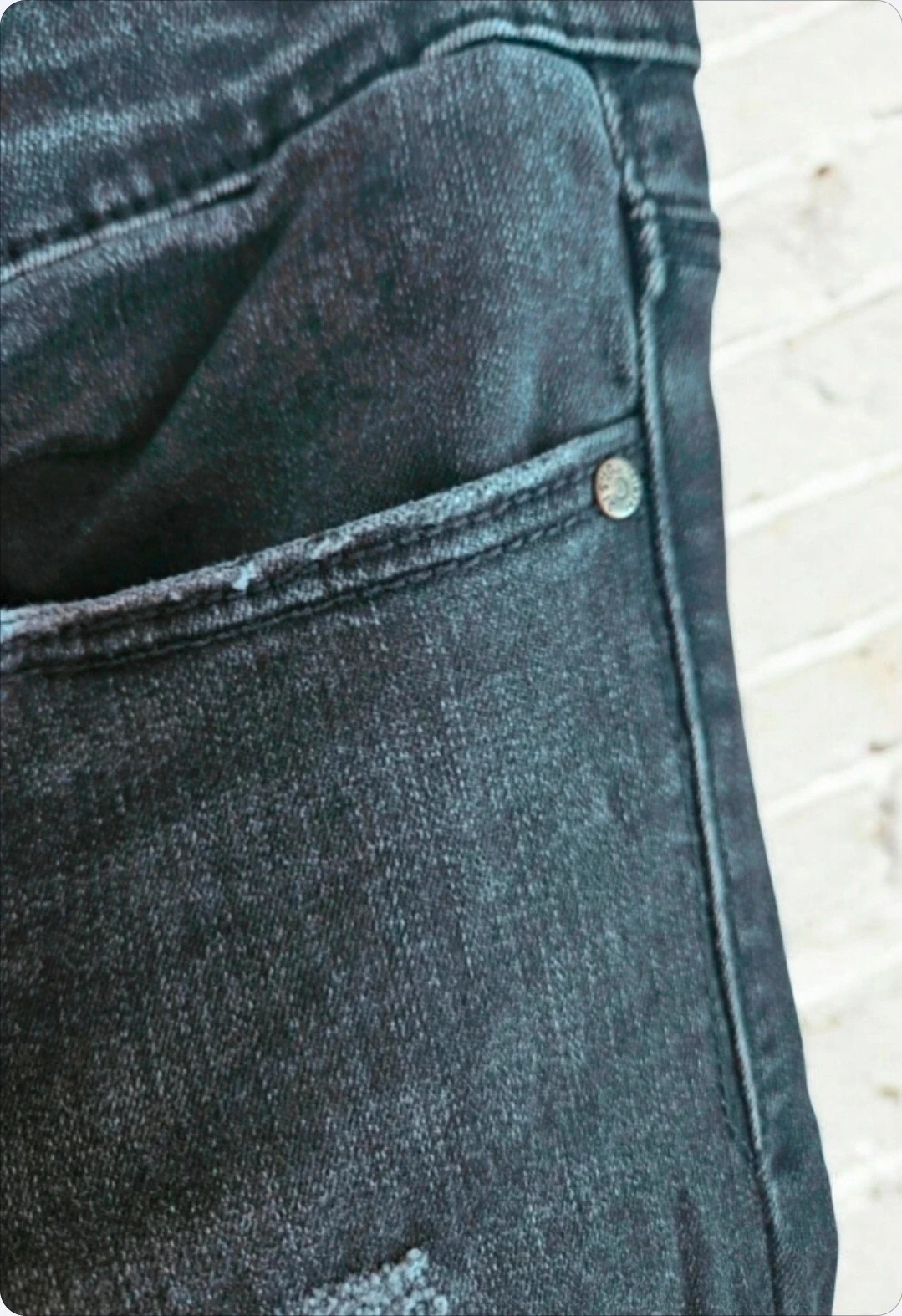 Stradivarius jeans · Size 42 · Regular waist · Stretch fit · Great condition – Stradivarius – taille XL / 42 / 14 4